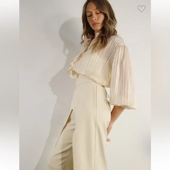 #226 “ RUFFLE BLOUSE” - Picture 6 of 14